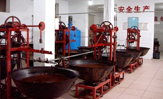 河北小磨香油生產(chǎn)廠(chǎng)家第一車(chē)間